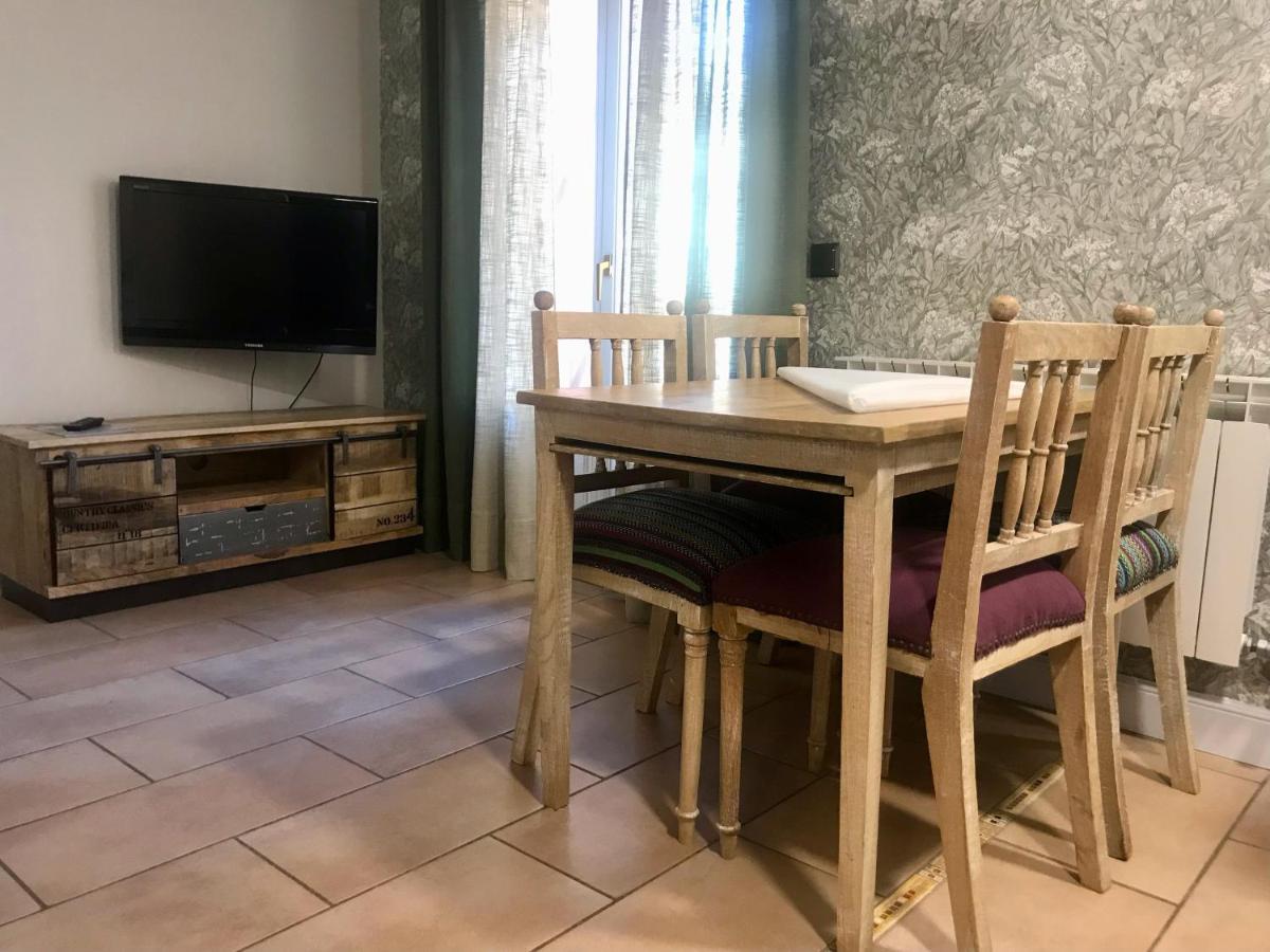 Apartamentos Blasco Tramacastilla de Tena Esterno foto