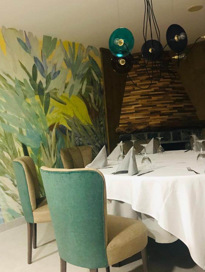 Apartamentos Blasco Tramacastilla de Tena Esterno foto