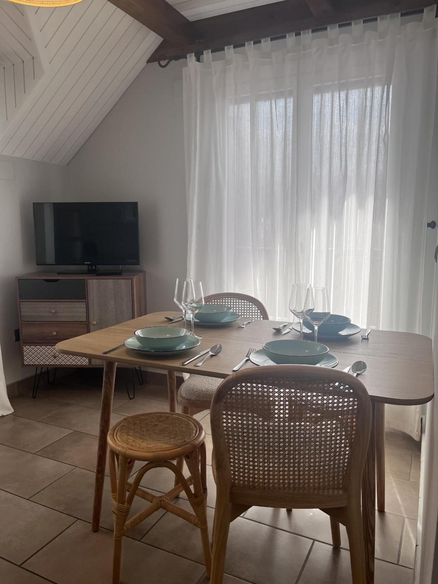 Apartamentos Blasco Tramacastilla de Tena Esterno foto